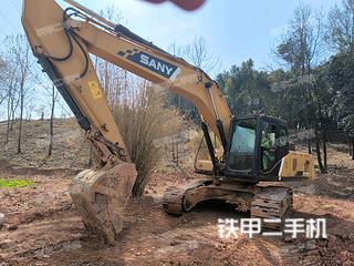 三一重工SY215C挖掘機