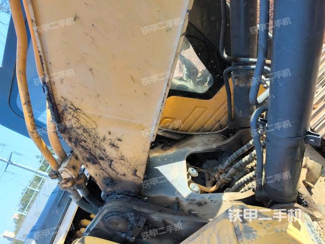 大臂根部?斜視（工作和回轉(zhuǎn)裝置）