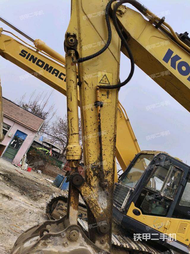 小臂整體左后（工作和回轉(zhuǎn)裝置）