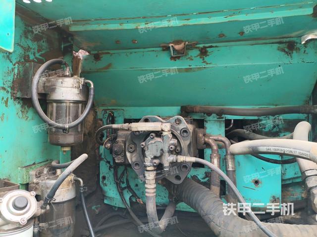 液壓泵室（大件艙室）