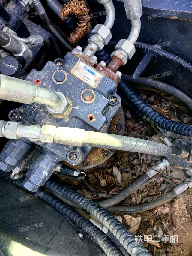 回轉(zhuǎn)馬達(上車部件) 回轉(zhuǎn)馬達(上車部件)