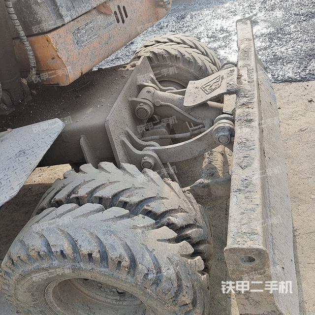 单侧履带整体（整机外观）