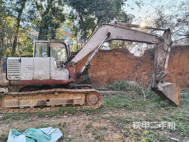 整機右后45°（整機外觀）