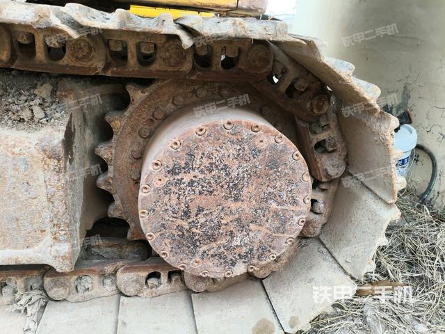 左驅(qū)動(dòng)輪（行走機(jī)構(gòu)）