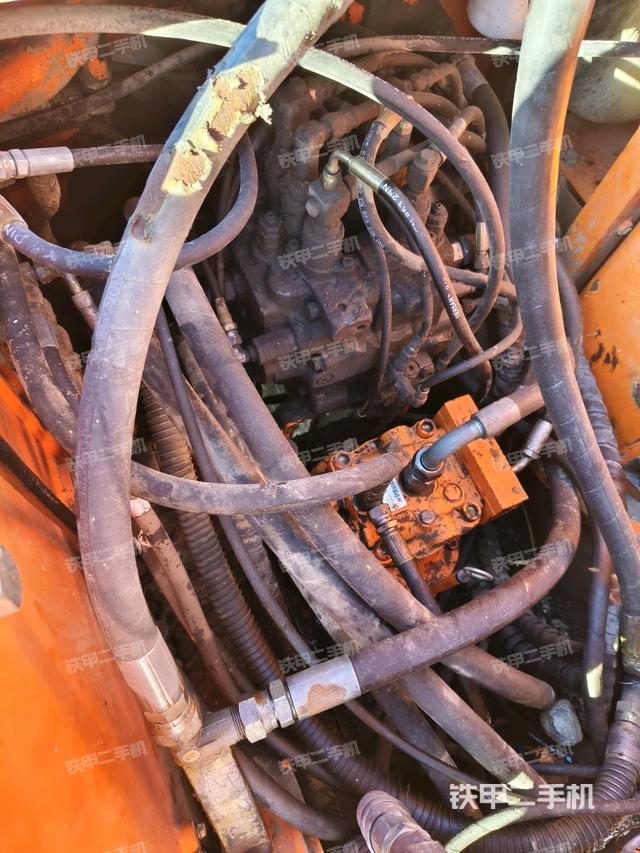 分配閥（上車部件）