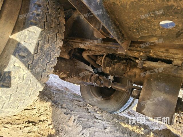 左導向輪（行走機構(gòu)）