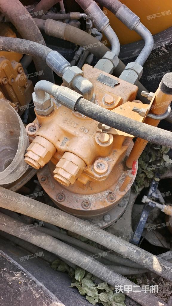 回轉(zhuǎn)馬達(dá)（上車(chē)部件）