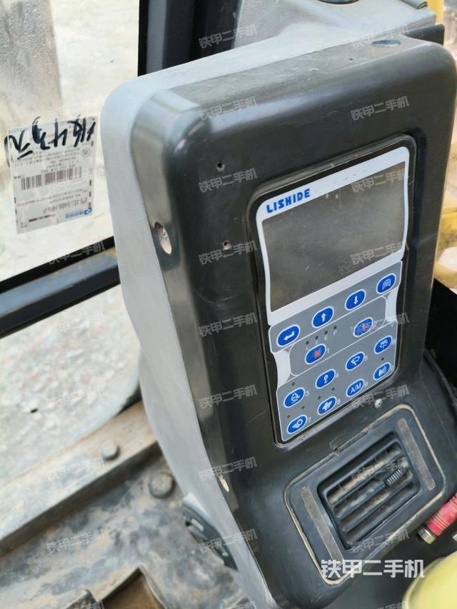 小時(shí)表（駕駛室部分）