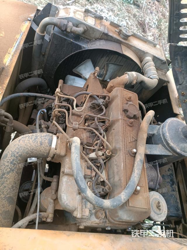 發(fā)動機(jī)室（上車部件）