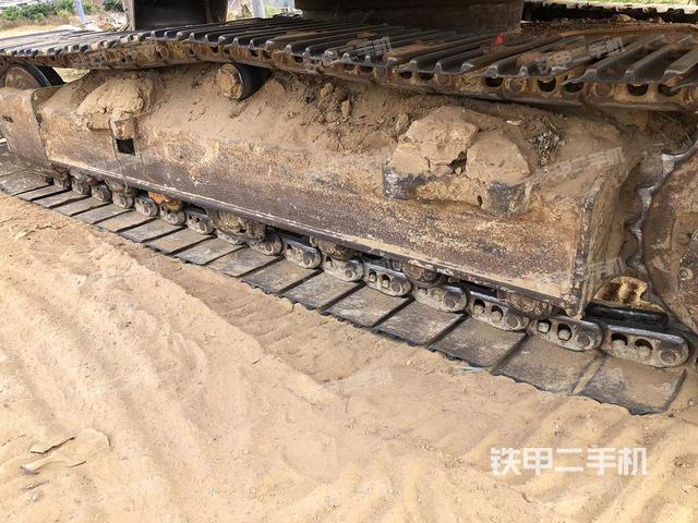 单侧履带整体（整机外观）