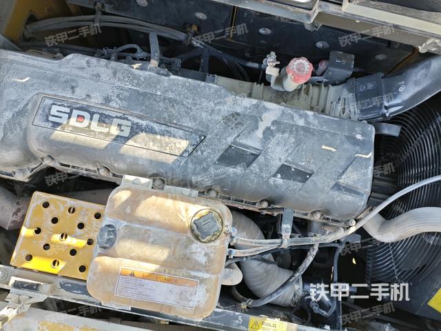 發(fā)動(dòng)機(jī)整體俯視（整機(jī)外觀）