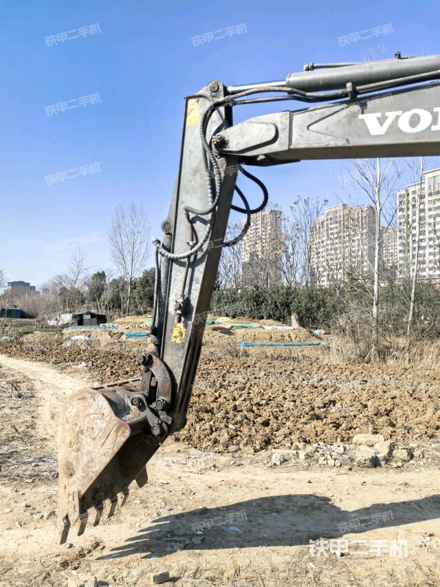 小臂整體左后（工作和回轉(zhuǎn)裝置）