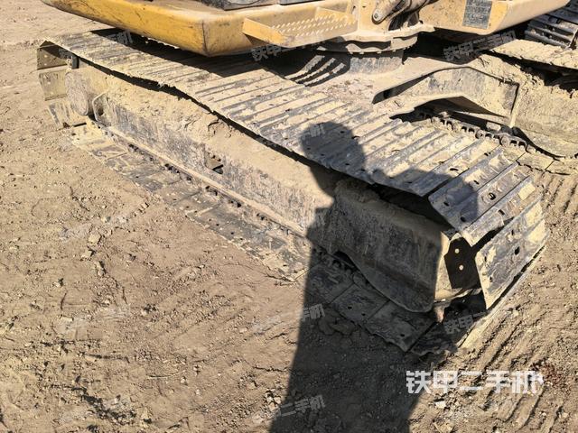 右側(cè)履帶整體?（行走機(jī)構(gòu)）