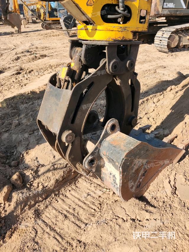 鏟斗45度（工作和回轉(zhuǎn)裝置）