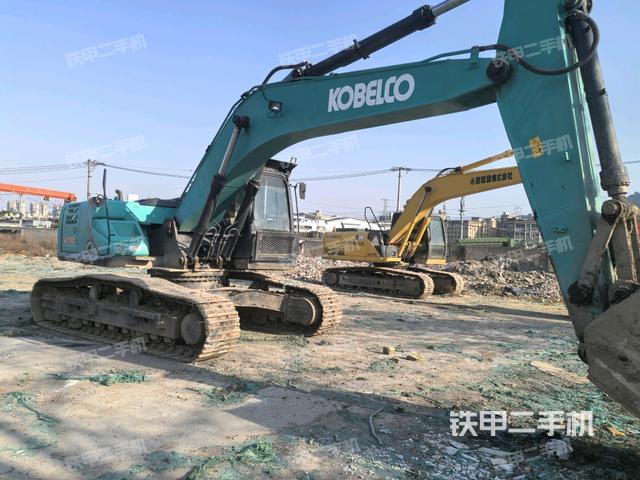 右前45(整機外觀) 右前45(整機外觀)