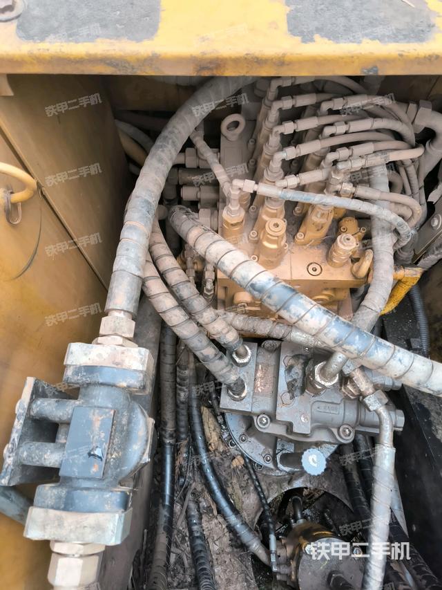 分配閥（上車部件）