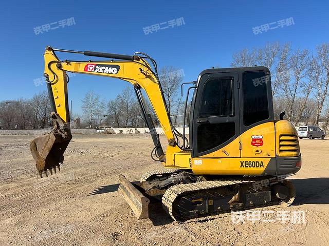 整機(jī)右后45°（整機(jī)外觀）