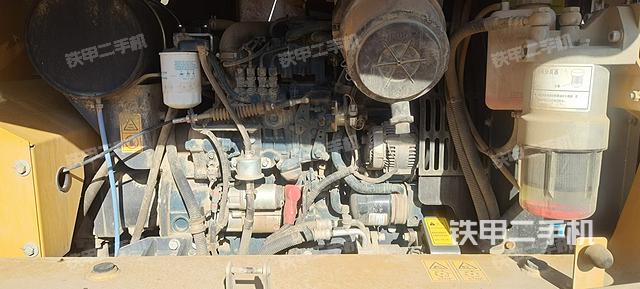 發(fā)動機整體俯視（整機外觀）