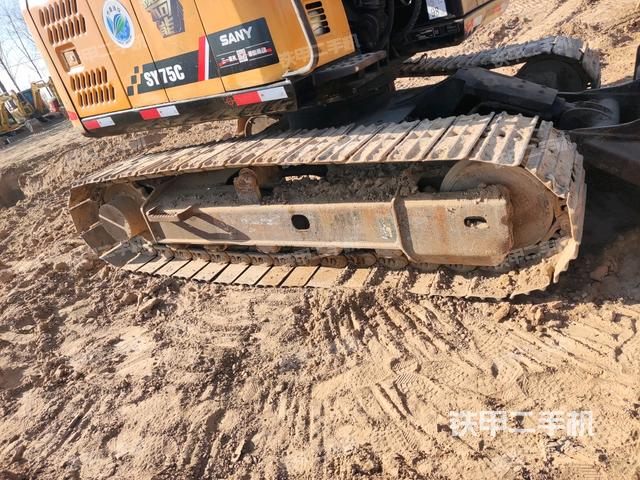 左側(cè)履帶整體?（行走機(jī)構(gòu)）