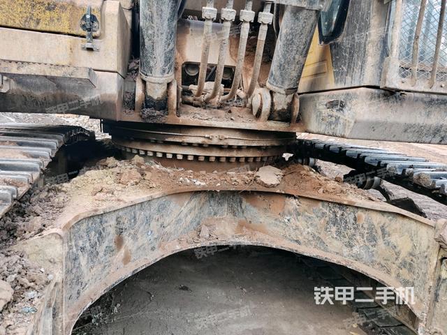 鏟斗45度(工作和回轉(zhuǎn)裝置) 鏟斗45度(工作和回轉(zhuǎn)裝置)