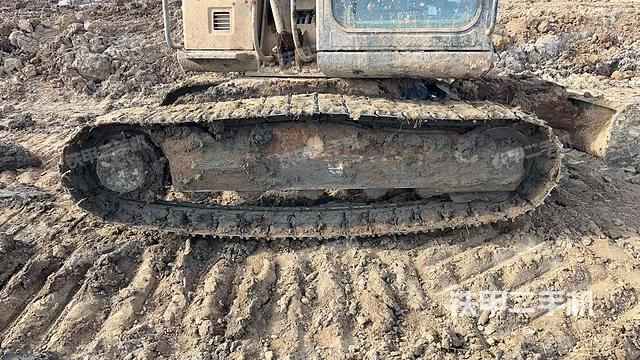 單側(cè)履帶整體（整機(jī)外觀）