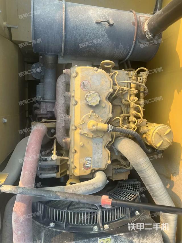 发动机整体俯视（整机外观）