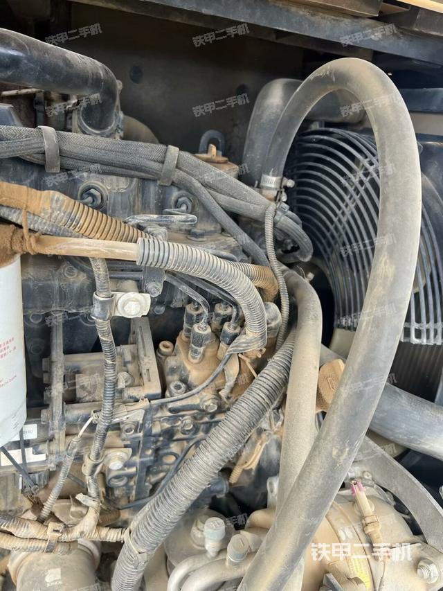 发动机整体俯视（整机外观）