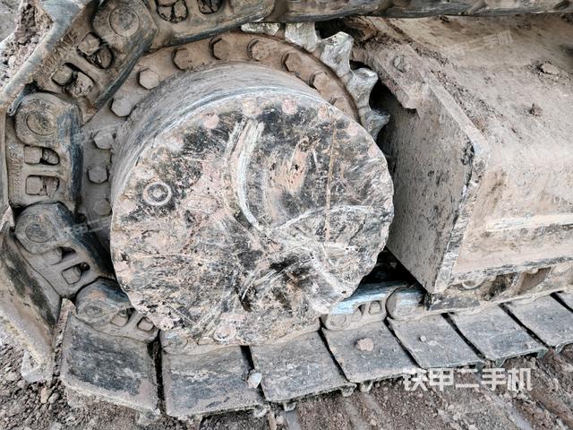 右驅(qū)動(dòng)輪(行走機(jī)構(gòu)) 右驅(qū)動(dòng)輪(行走機(jī)構(gòu))