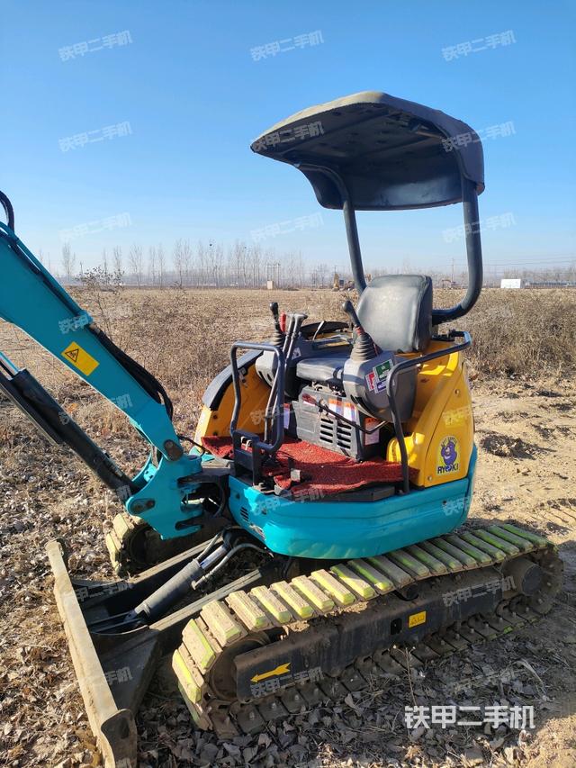 駕駛室整體（整機(jī)外觀）