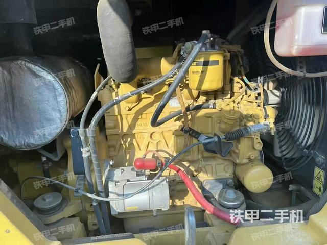 发动机整体俯视（整机外观）