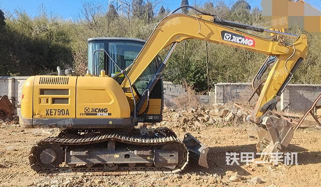 整機右后45°（整機外觀）