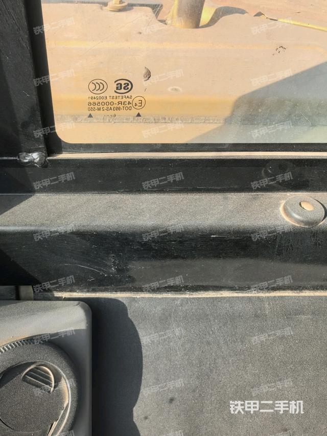 后窗玻璃角標(biāo)（駕駛室部分）