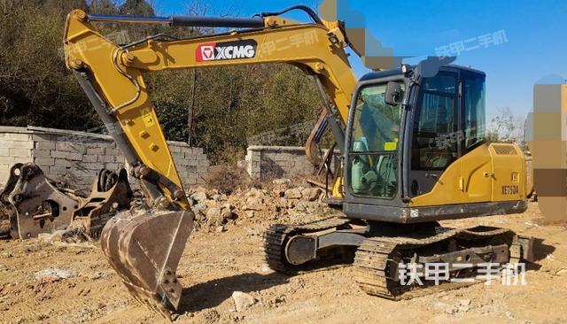 駕駛室整體（整機外觀）