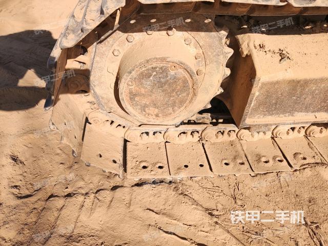 右驅(qū)動輪(行走機(jī)構(gòu)) 右驅(qū)動輪(行走機(jī)構(gòu))