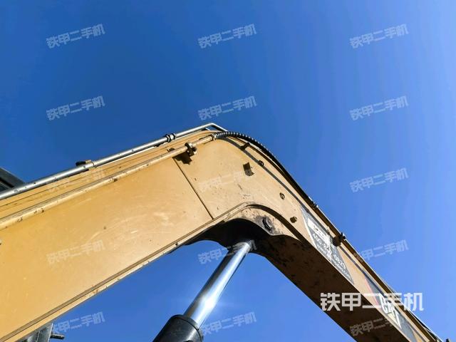 大臂整體?右側(cè)（工作和回轉(zhuǎn)裝置）