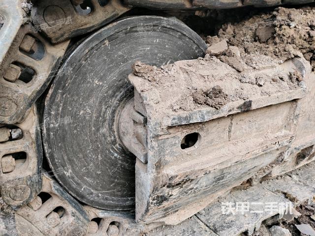 右托鏈輪+鏈筋(行走機(jī)構(gòu)) 右托鏈輪+鏈筋(行走機(jī)構(gòu))