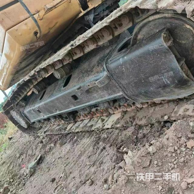 单侧履带整体（整机外观）