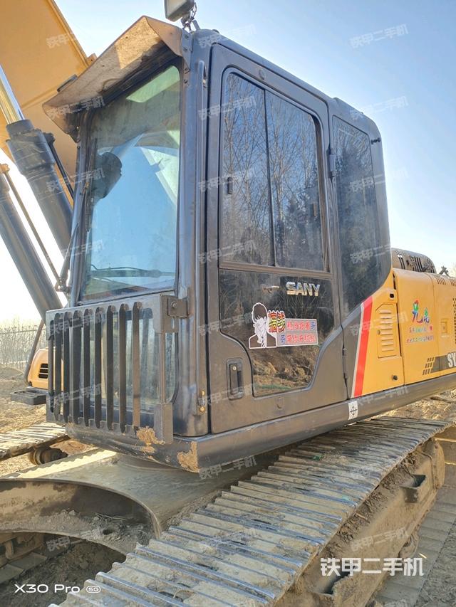 駕駛室整體（整機(jī)外觀）