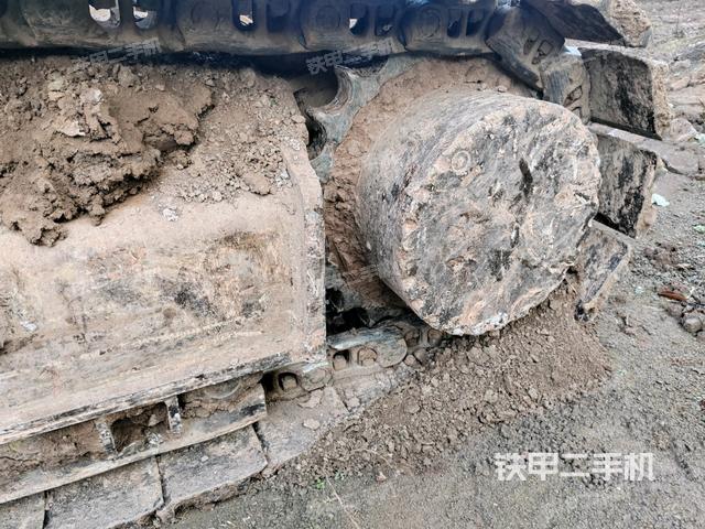 左驅(qū)動(dòng)輪(行走機(jī)構(gòu)) 左驅(qū)動(dòng)輪(行走機(jī)構(gòu))