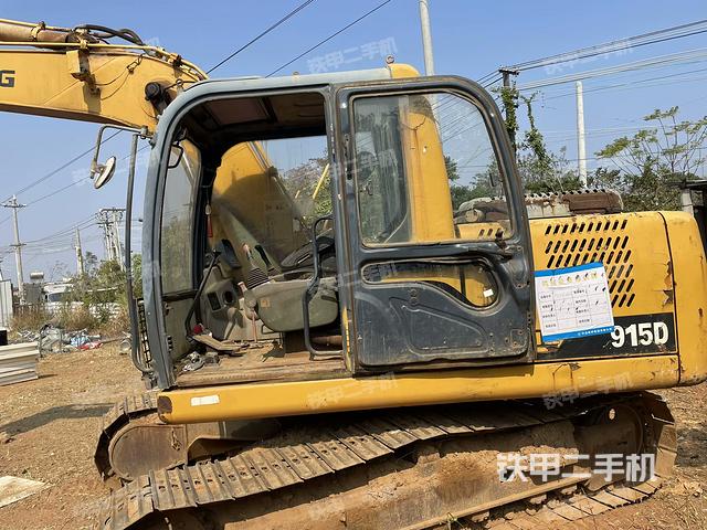 驾驶室整体（整机外观）