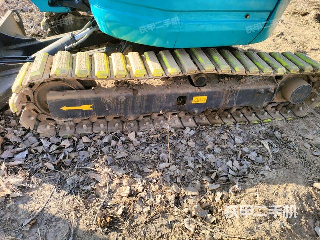 單側(cè)履帶整體（整機(jī)外觀）