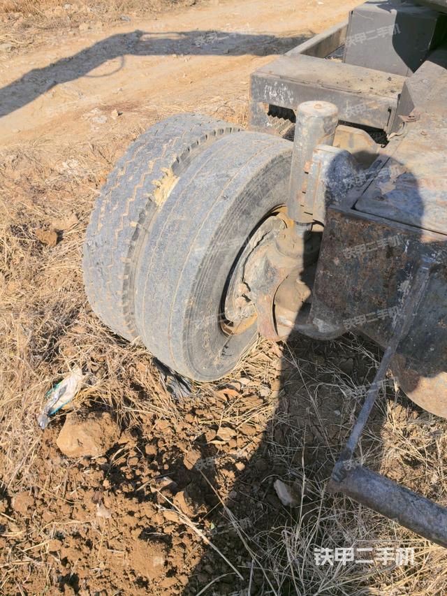 左托鏈輪和鏈筋（行走機(jī)構(gòu)）