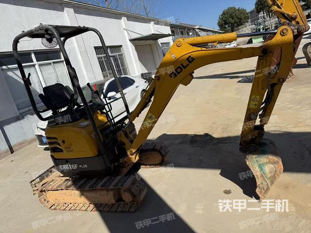 駕駛室整體（整機(jī)外觀）