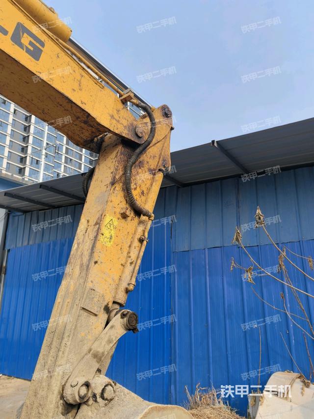 小臂整體左后（工作和回轉(zhuǎn)裝置）