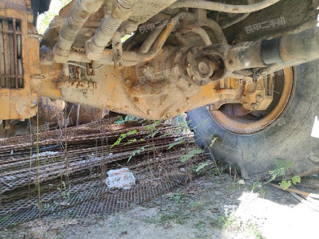 前驅(qū)動(dòng)橋（液壓/傳動(dòng)系統(tǒng)）