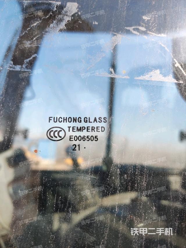 后窗玻璃角標(biāo)（駕駛室部分）