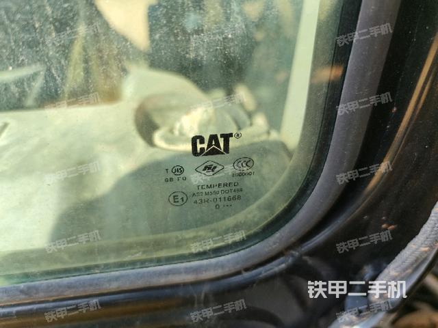 后窗玻璃角標(biāo)(駕駛室部分) 后窗玻璃角標(biāo)(駕駛室部分)