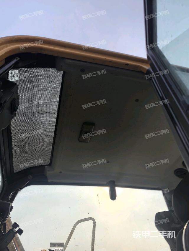 頂棚整體（駕駛室部分）