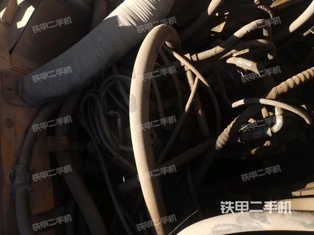 駕駛室頂部俯視（上車部件）