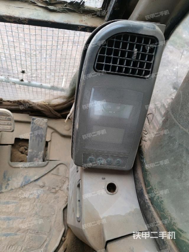 显示屏 （驾驶室部分）